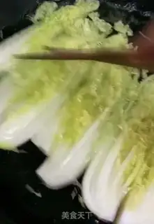 Make Garlic fan dolls step 1