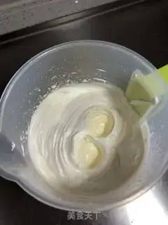 Make Mango cake rolls step 17