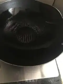 Make Sour sausage fried rice step 1