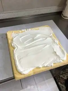 Make Mango cake rolls step 18