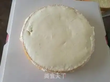 Make Grenade cream cake step 8