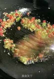 Make Garlic fan dolls step 5