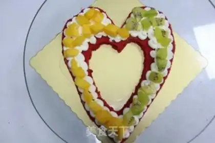 Make A fruit cake with a heart step 11