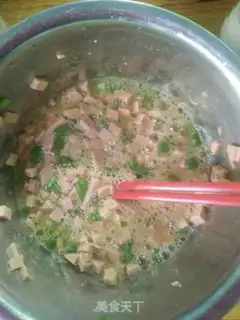 Make Ham sausage fried eggs step 1