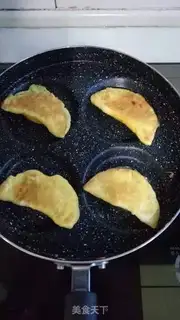 Make Delicious egg dumplings step 4