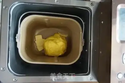 Make Mango rolls step 2