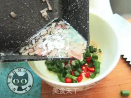 Make Pelican chicken noodles step 3