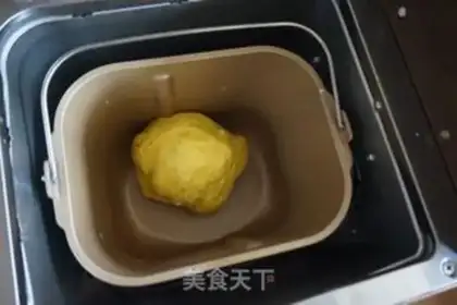 Make Mango rolls step 3
