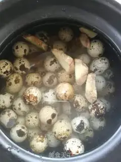Make Five quail eggs step 1