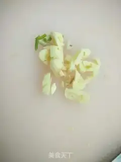 Make Garlic cabbage step 1
