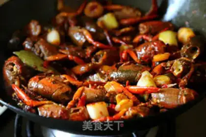 Make The crawfish burns potatoes step 11