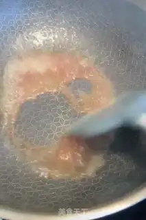Make Soy pig hoofs step 2