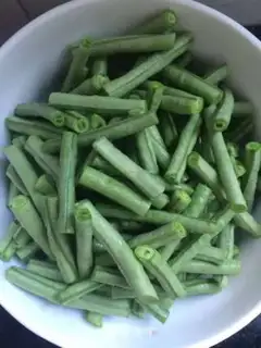 Make Dry bean-fruit eggplant step 2