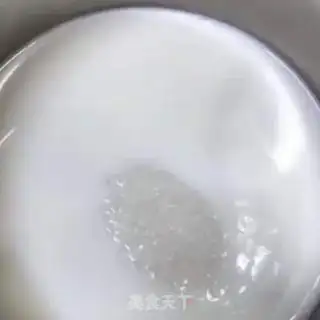 Make Milk pudding step 1
