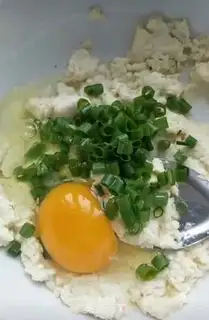 Make Tofu vegetable pie step 2