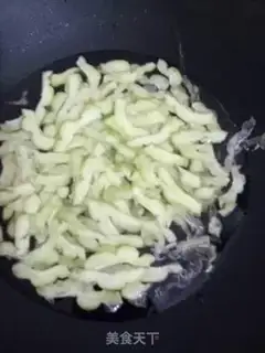 Make Scrambled eggs and meat step 1