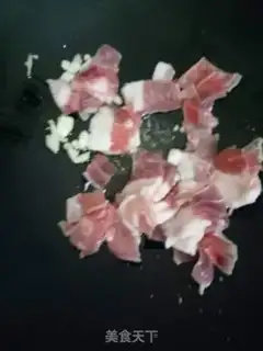 Make Scrambled eggs and meat step 4