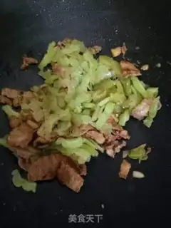 Make Scrambled eggs and meat step 6