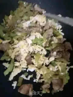 Make Scrambled eggs and meat step 7