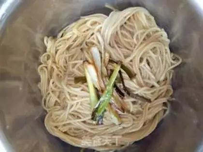 Make Onion noodles step 11