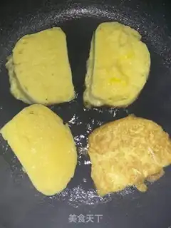 Make Eggs fried head step 3