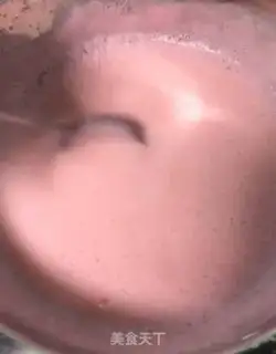 Make Strawberry pudding step 1