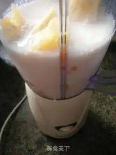 Make Pineapple popsicle step 0
