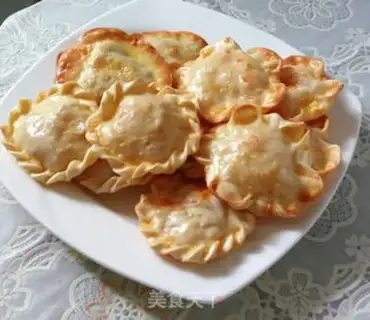 Make Mini fruit pie step 3