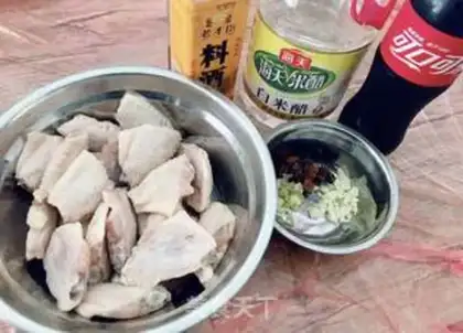 Make Coke chicken wings step 0