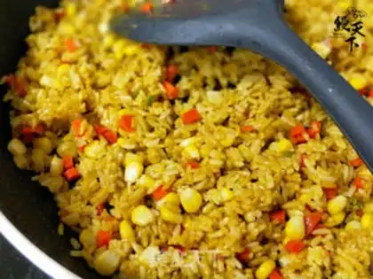 Make Quaffle egg fried rice step 8