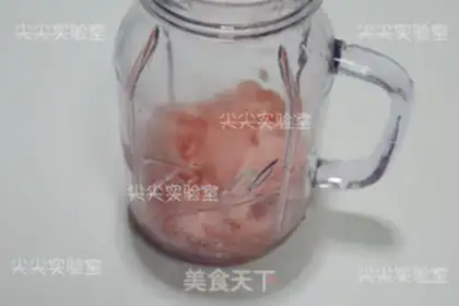 Make Watermelon smoothie step 1