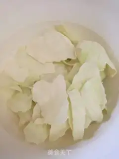 Make The cabbage and the big onions step 0