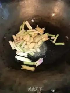 Make Spicy lobster step 5
