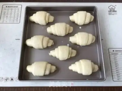 Make Milk sprouts step 13
