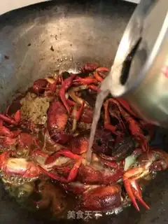 Make Spicy lobster step 9