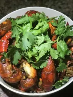 Make Spicy lobster step 18