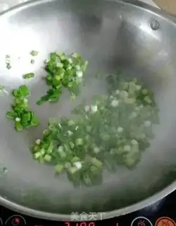 Make Onion noodles step 2