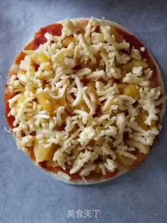 Make Hawaiian pizza step 8