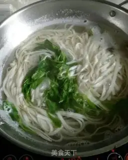 Make Onion noodles step 7