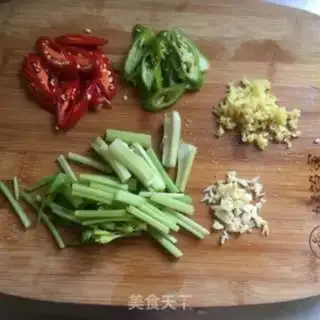 Make Double mushroom fried meat step 3