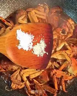 Make Fried crabs step 6