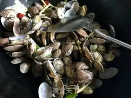 Make Pop-fried clams step 4
