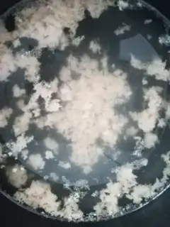 Make Ballball and egg soup step 0