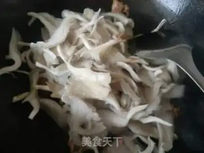 Make Mushroom fried meat step 3