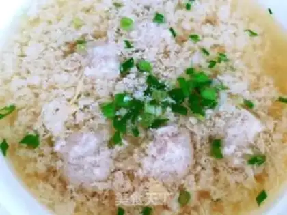 Make Ballball and egg soup step 4