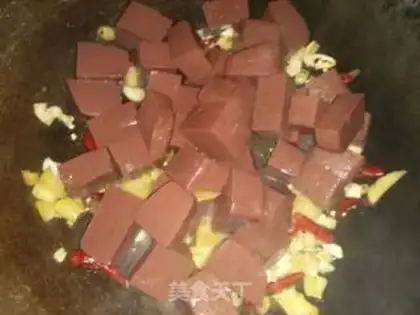 Make Piggy blood step 3