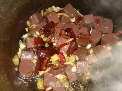 Make Piggy blood step 4