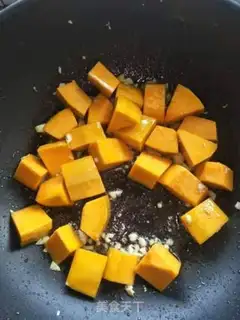 Make Crystal dumplings step 3