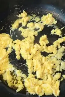 Make Sole egg rolls step 4