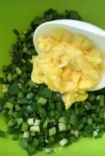 Make Sole egg rolls step 5